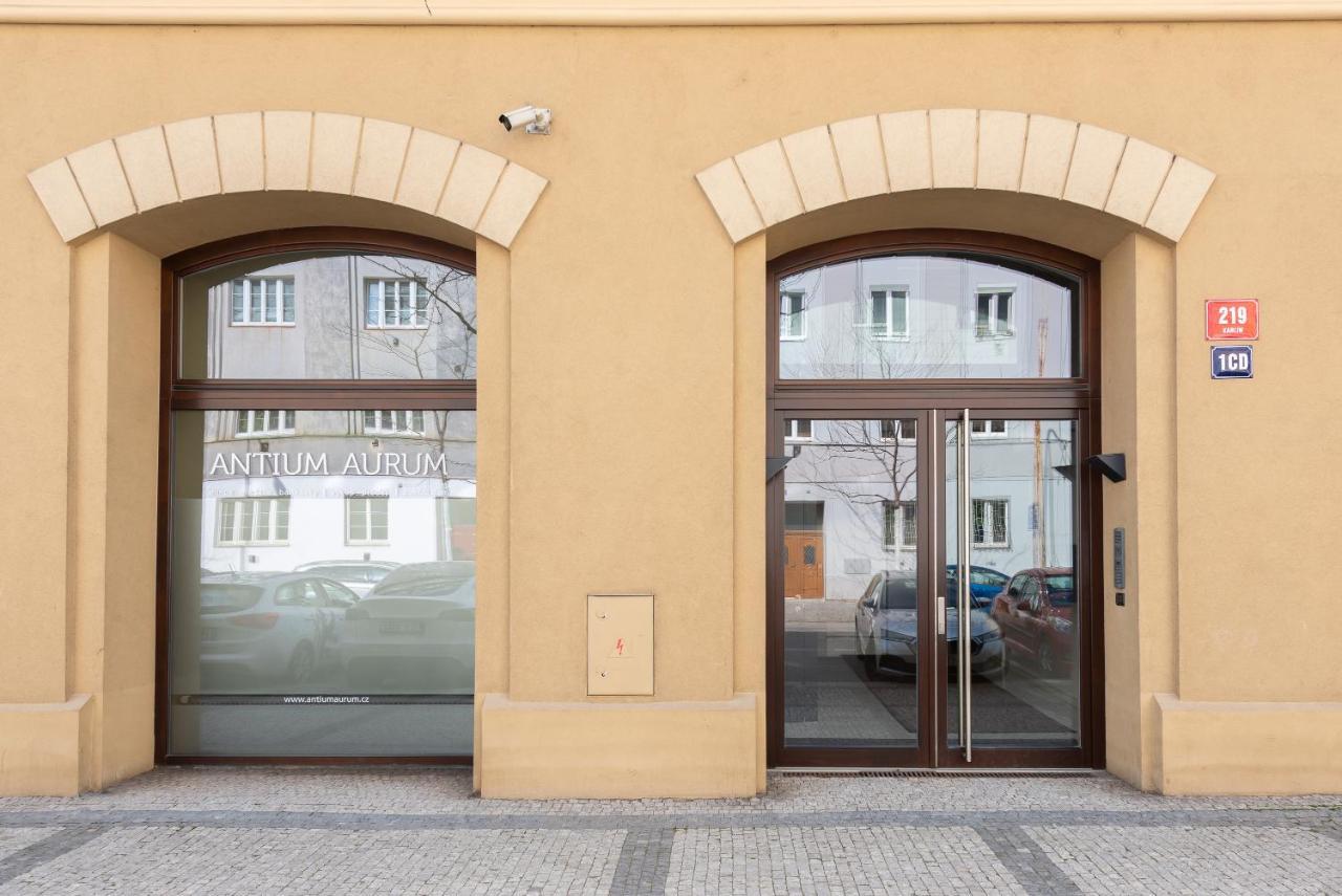 Apartment With Balcony And Parking Near The Prague Museum Exterior foto